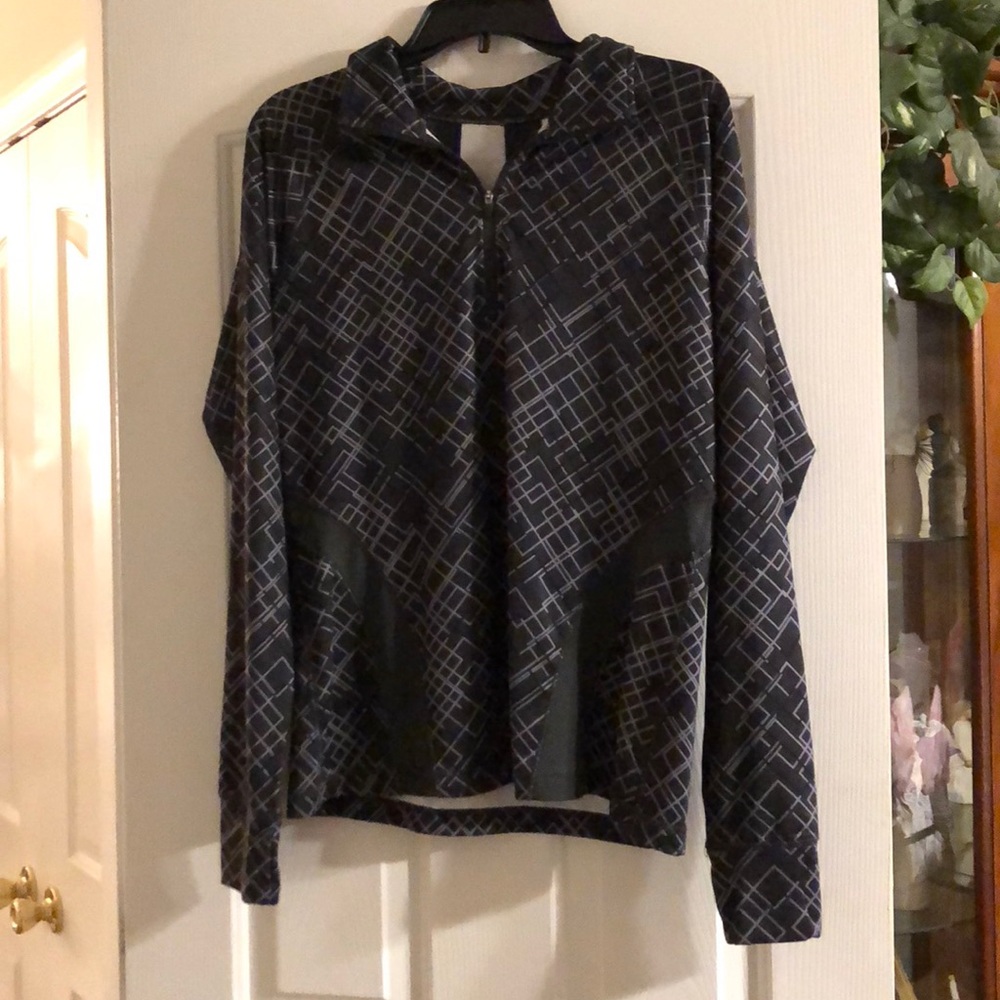 TEK pull-over zip